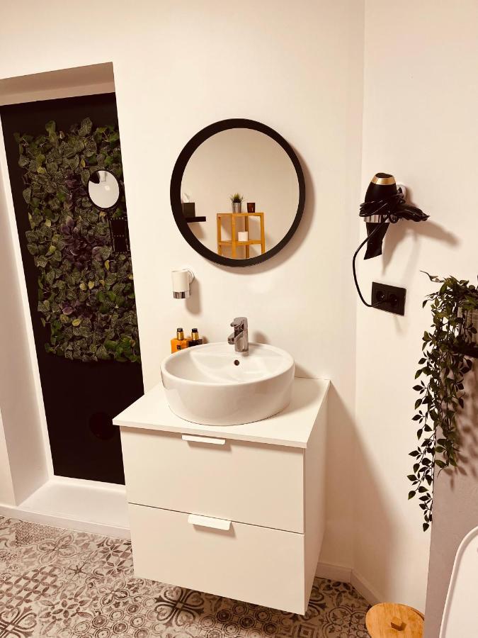 La Villa Chambre Deluxe Twin Бастонь Екстер'єр фото